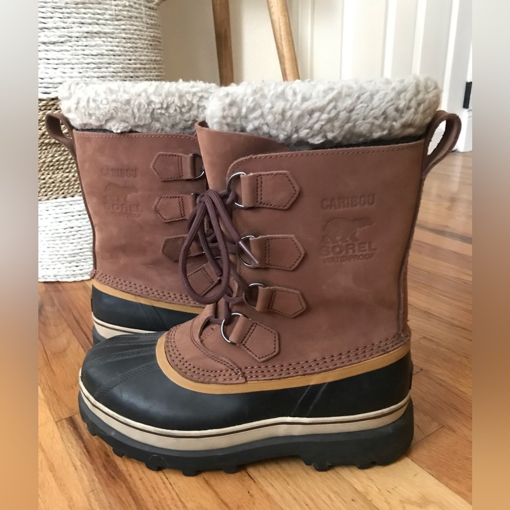 Women’s Sorel Caribou Boot Cinnamon Sz 9